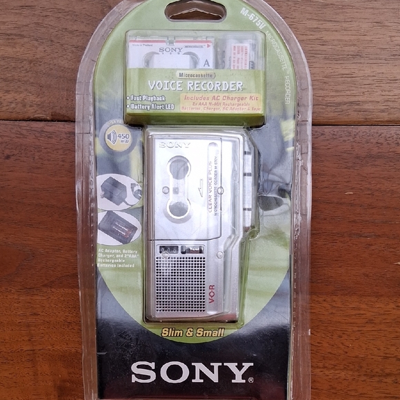 Sony Silver Voice Recorder - Picture 1 of 3